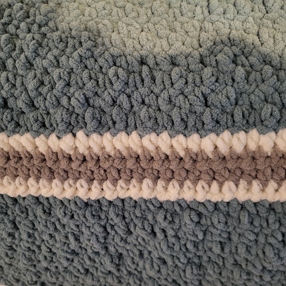 Handmade Crocheted blanket - Picture 2 of 2